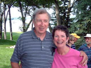 http://home.catholicweb.com/trianglegolfoutings/images/2004-Summer/Reunion12.jpg