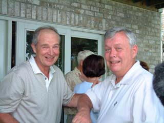 http://home.catholicweb.com/trianglegolfoutings/images/2004-Summer/Reunion20.jpg