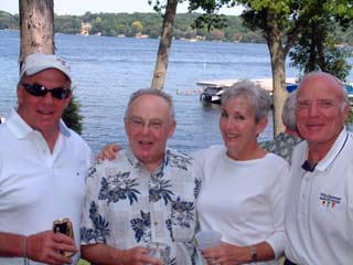 http://home.catholicweb.com/trianglegolfoutings/images/2004-Summer/Reunion21.jpg