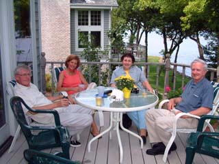 http://home.catholicweb.com/trianglegolfoutings/images/2004-Summer/Reunion4.jpg