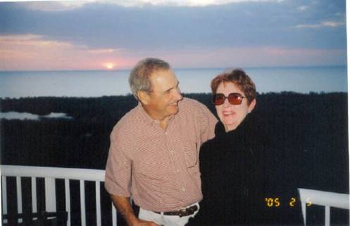http://ouronlineschools.org/Triangle/2005-Naples/2005Naples8.JPG