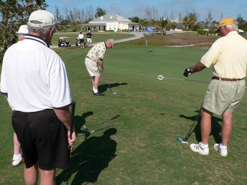 http://www.ouronlineschools.org/Triangle/2006-Spring/P1000761.JPG